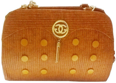 

Astha Creation Hand-held Bag(Brown)