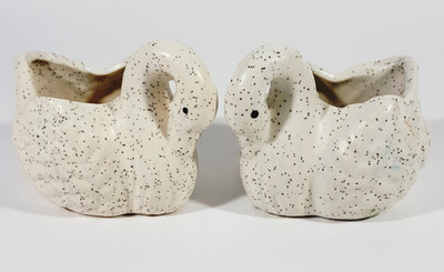 

CROCKTO Ceramic White Swan Handmade Bonsai Succuulent Planter Pots/Indoor Planter/Plant Container Fancy Decorative Planter, SIze 3 Inches Plant Container Set(Pack of 2, Ceramic)