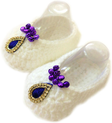 

Magic Needles Handmade Soft Sole Prewalker 4137_G_6-12 Months Booties(Toe to Heel Length - 12 cm White)