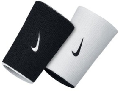 

Nike Away DW Wrist Fitness Band(Black, Pack of 1), Black;white
