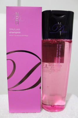 

Chunkaew DeesseS Neu Due Silkyluxe Shampoo(200 ml)
