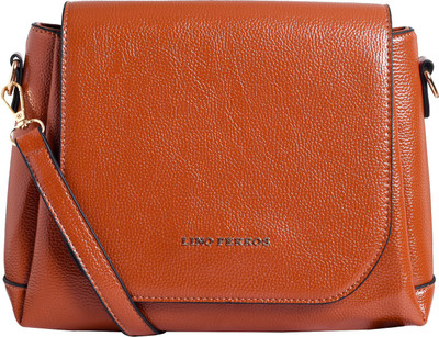 

Lino Perros Sling Bag(Tan)