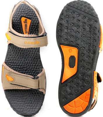 

Striker Men Beige Sandals