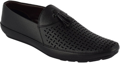 

welling Black stylish Loafers For Men(Black