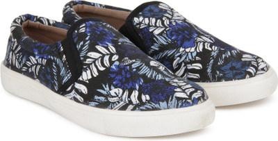 

Miss CL By Carlton London Miss CL Slip On Sneakers For Women(Blue, White, Blue/wht