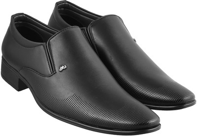 

Walkway Trendy Slip On For Men(Black, 11;black