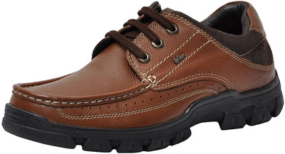 

Lee Cooper Men Outdoor shoes For Men(Tan