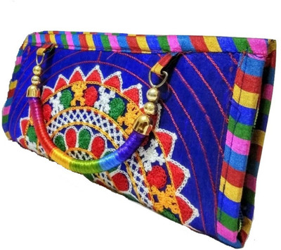 

GiftingTree Casual Multicolor Clutch
