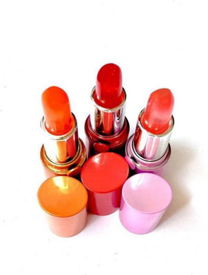 

Glam 21 Mosisturizing color Lipstick P-001(multi color, 3.6 g)