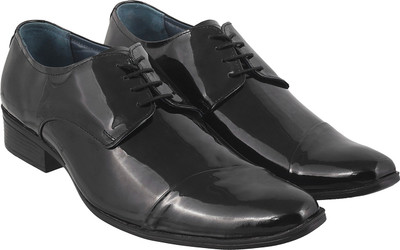 

Metro Trendy Lace Up For Men(Black, 11;black