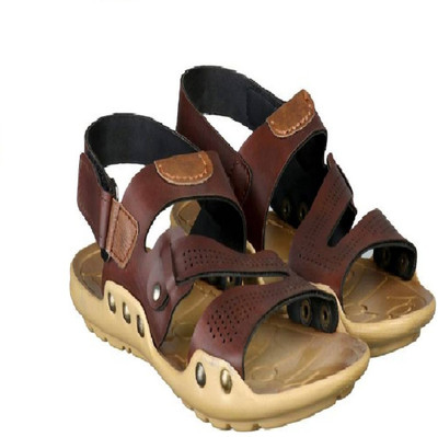 

Walkline Men Brown Sandals