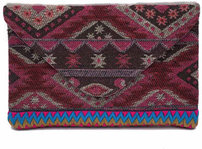 

Master Piece Crafts Casual Multicolor Clutch