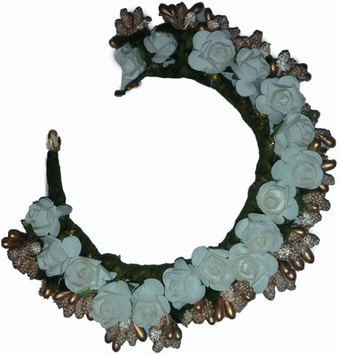 

Familia Gajra For Parties Hair Band(Multicolor)
