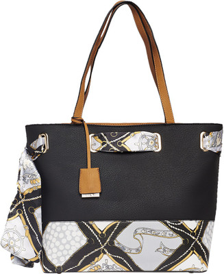 

Diana Korr Shoulder Bag(Black)