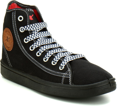 

Sparx SM-65 Canvas Sneakers For Men(Black, White, Black black