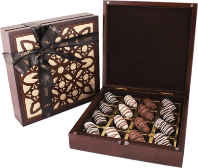 

Zoroy Luxury Chocolate Ramadan Special Elegant cutwork Wood box Fudges(270 g)