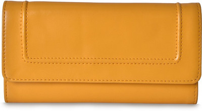 

Baggit Casual Yellow Clutch