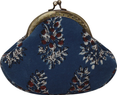 

PITARA Party Blue Clutch