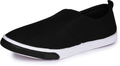 

Shoetopia Sneakers For Men(Black