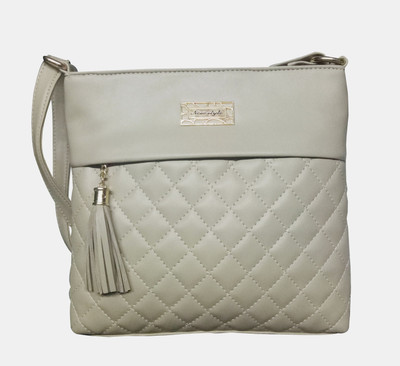 

Azinnia Girls Beige PU Sling Bag