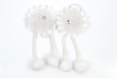 

Suhaavi Baby Girls Floral Rubber Band(White)