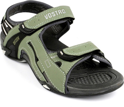 

Vostro Men Olive Casual