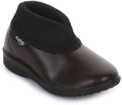 

Liberty Girls Slip on Casual Boots(Brown