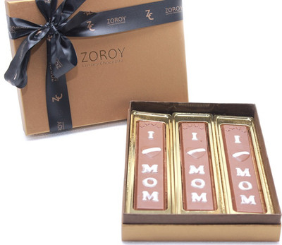 

Zoroy Luxury Chocolate Box with 3 chocolate bars saying " I Love Mom" Fudges(90 g)