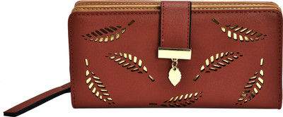 

FT Casual Tan Clutch