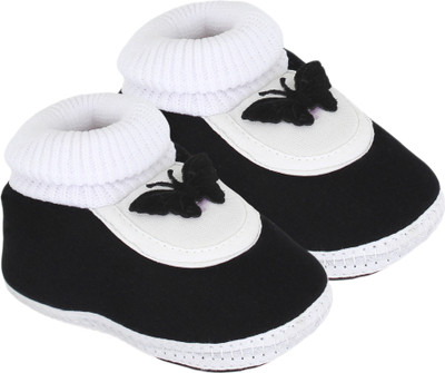 

Neska Moda Butterfly 0 To 12 Month Baby Booties(Toe to Heel Length - 11 cm Black)