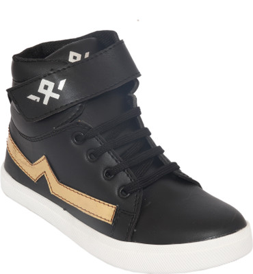 

Walk Street Boys & Girls Velcro Sneakers(Black, Black;gold