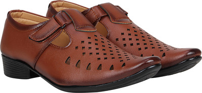 

Koxko Men Tan Casual