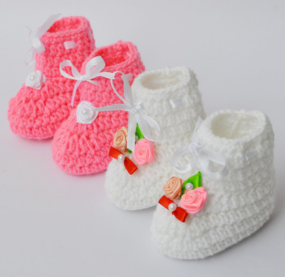 

Love Crochet Art Cute Crochet baby booties woolen booties for 6 to 12 months baby - set of 2 booties Booties(Toe to Heel Length - 9 cm White)