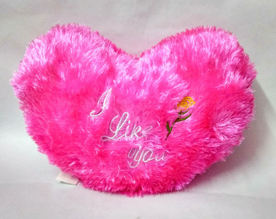 

well wishers pink heart shap ccushion - 10 inch(pink)