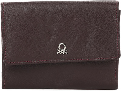 

United Colors of Benetton Casual Purple Clutch