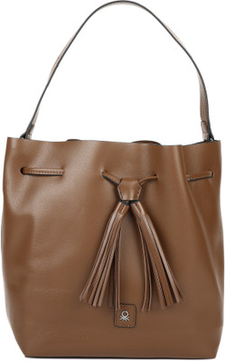 

United Colors of Benetton Hand-held Bag(Brown)