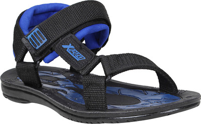 

Claptrap Men Blue Sports Sandals