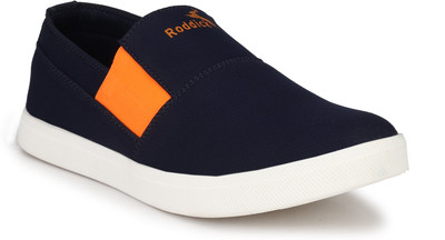 

RODDICK Casuals For Men(Blue