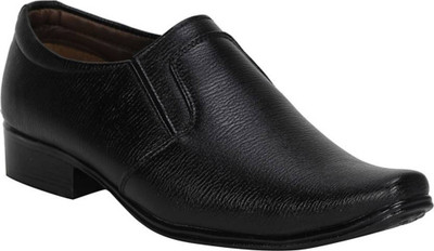 

Bloxtar Suitable Slip On For Men(Black, Black3