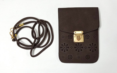 

Generic Women Brown Leatherette Sling Bag