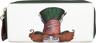 

Holii Casual White Clutch