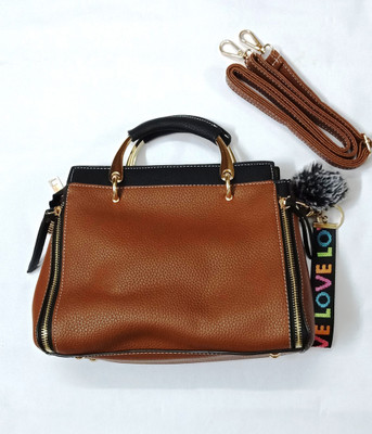 

Generic Hand-held Bag(Brown)