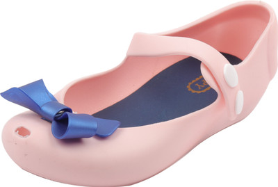 

Yellow Bee Girls Velcro Ballerinas(Pink
