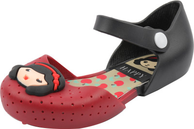

Yellow Bee Girls Velcro Ballerinas(Maroon