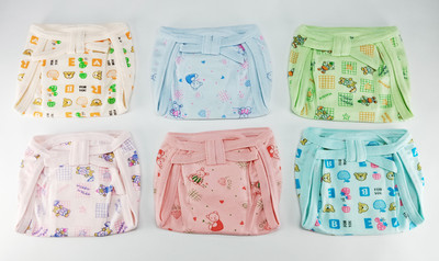 

Aayat Kids Comfort Skin Friendly New Born  Size Multi-Colourful Printed Hosiery Cotton Cushion Padded Double Trap S2, Multicolor