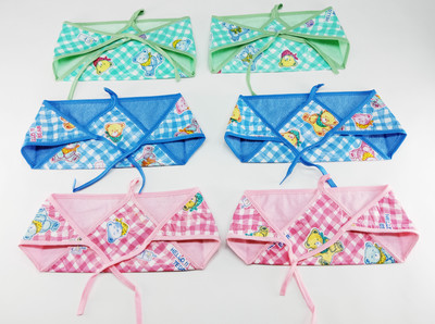 

Aayat Kids Comfort Skin Friendly New Born  Size Multi-Colourful Printed Triangle Outside Plastic Inside Towel Single Trap S1, Multicolor