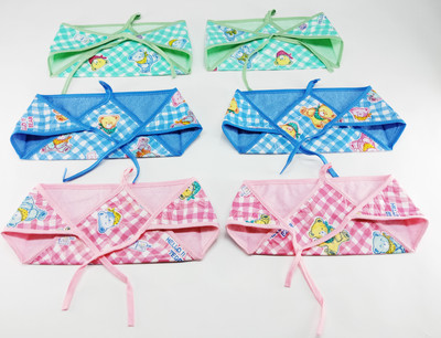 

Aayat Kids Skin Friendly New Born Small Size Multi-Colourful Printed Triangle Outside Plastic Inside Towel Single Trap S2 - S(6 Pieces)