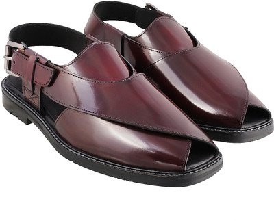 

Metro Men 44,Maroon Sandals