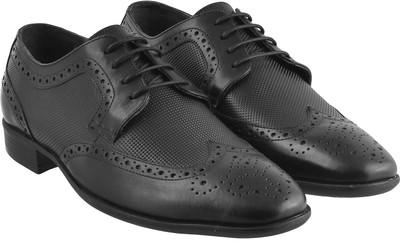 

Metro Trendy Lace Up For Men(Black, 11;black