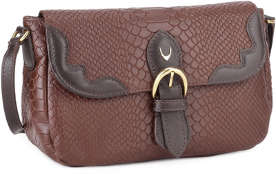 

Hidesign Women Casual Brown Genuine Leather Hand-held Bag